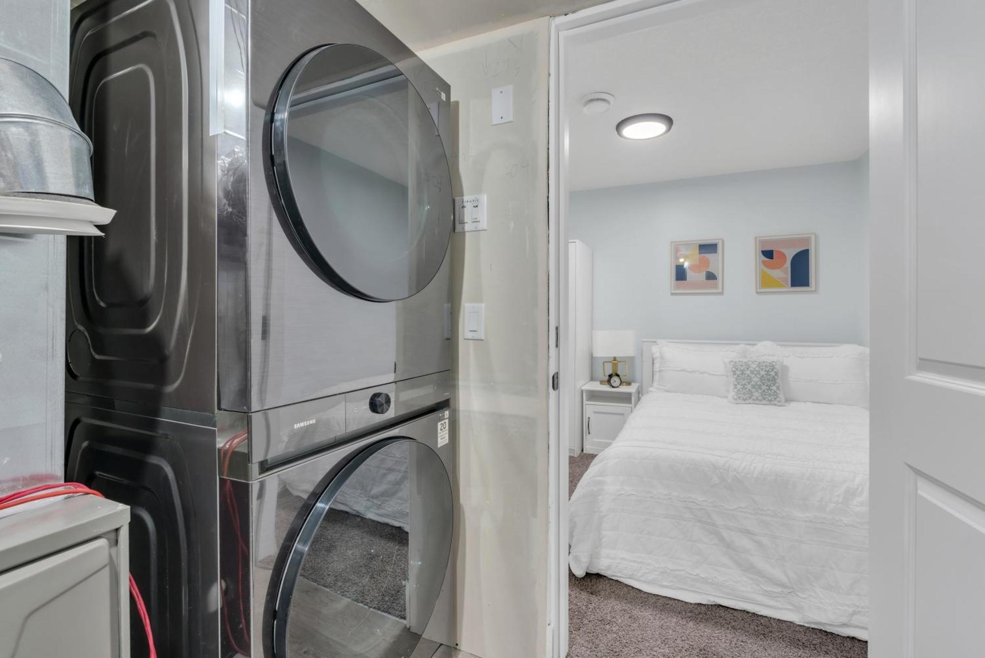 You Will Love This 2Br Guest Suite In Se YYC מראה חיצוני תמונה