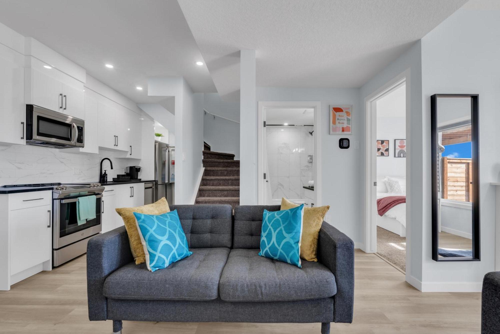 You Will Love This 2Br Guest Suite In Se YYC מראה חיצוני תמונה