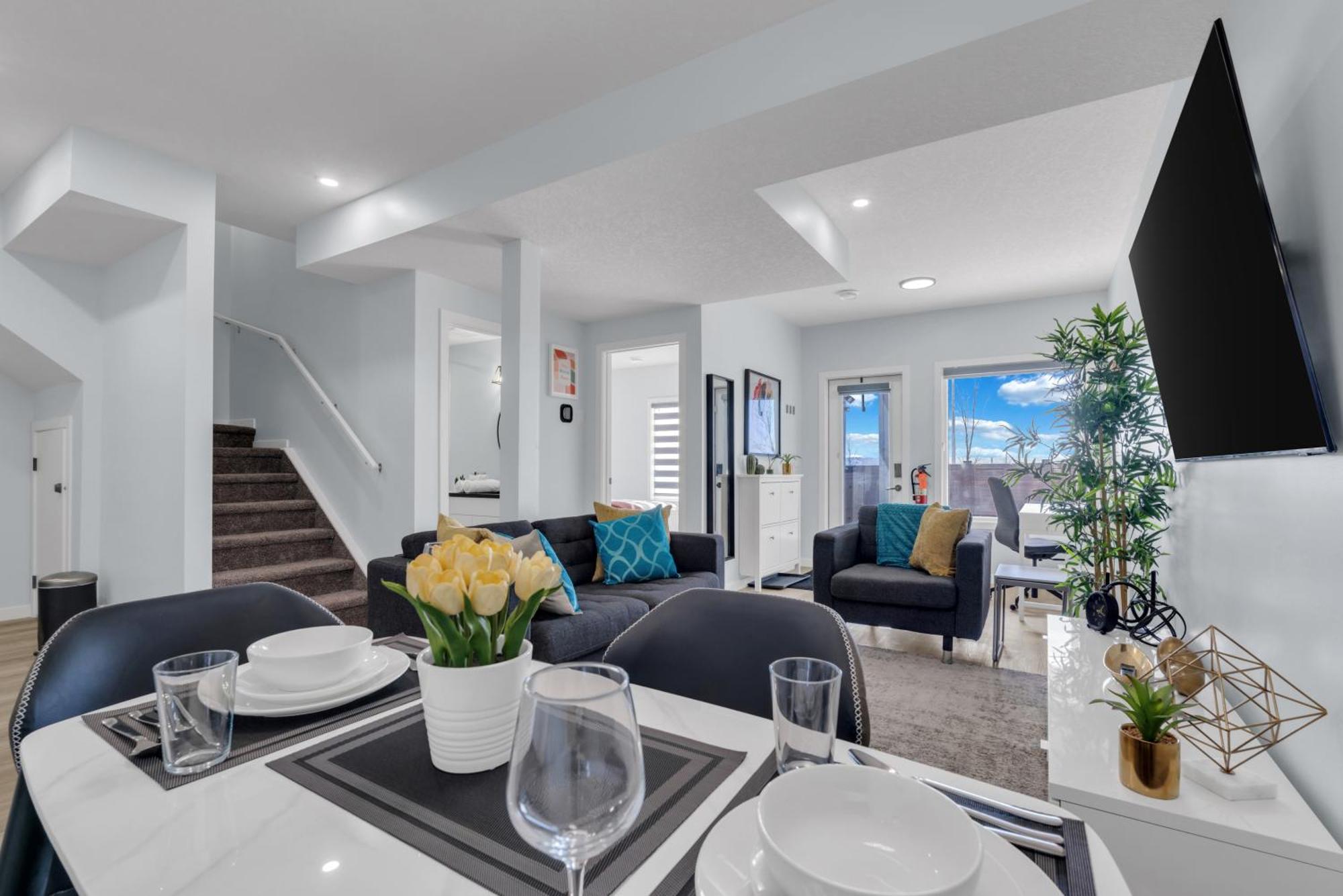 You Will Love This 2Br Guest Suite In Se YYC מראה חיצוני תמונה